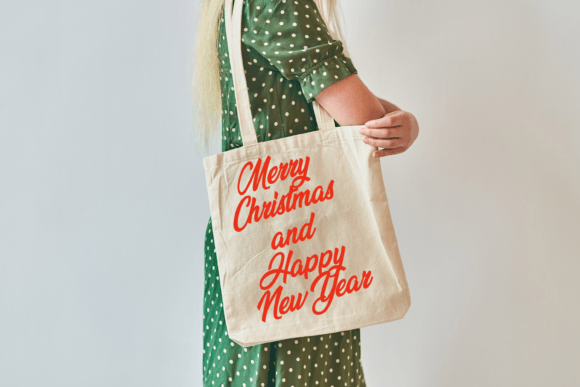 Reviewing the Merry Christmas and Happy New Year Quote Design